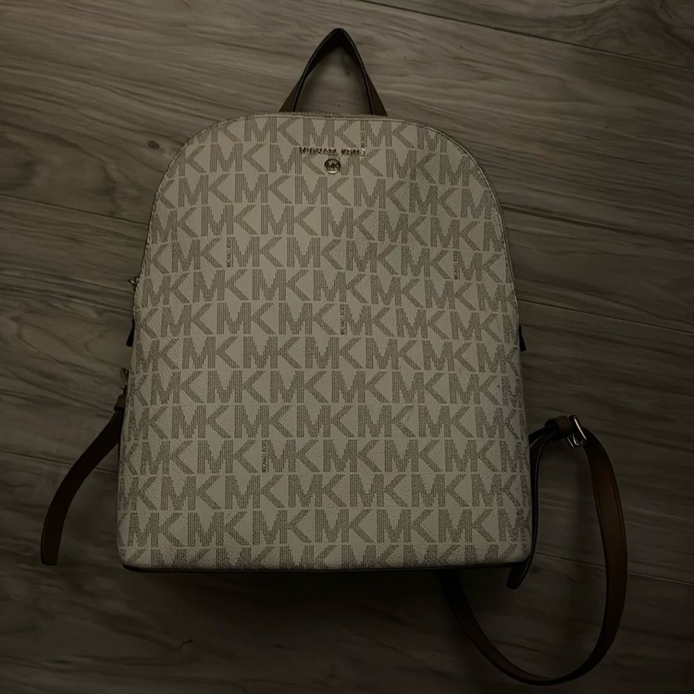Medium size Michael Kors backpack